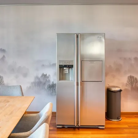 Beautiful Center In Near Medieval Castle Appartement *