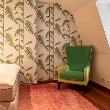 Beautiful Center In Near Medieval Castle 아파트 헨트