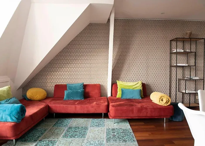 Beautiful Center In Near Medieval Castle * Gent